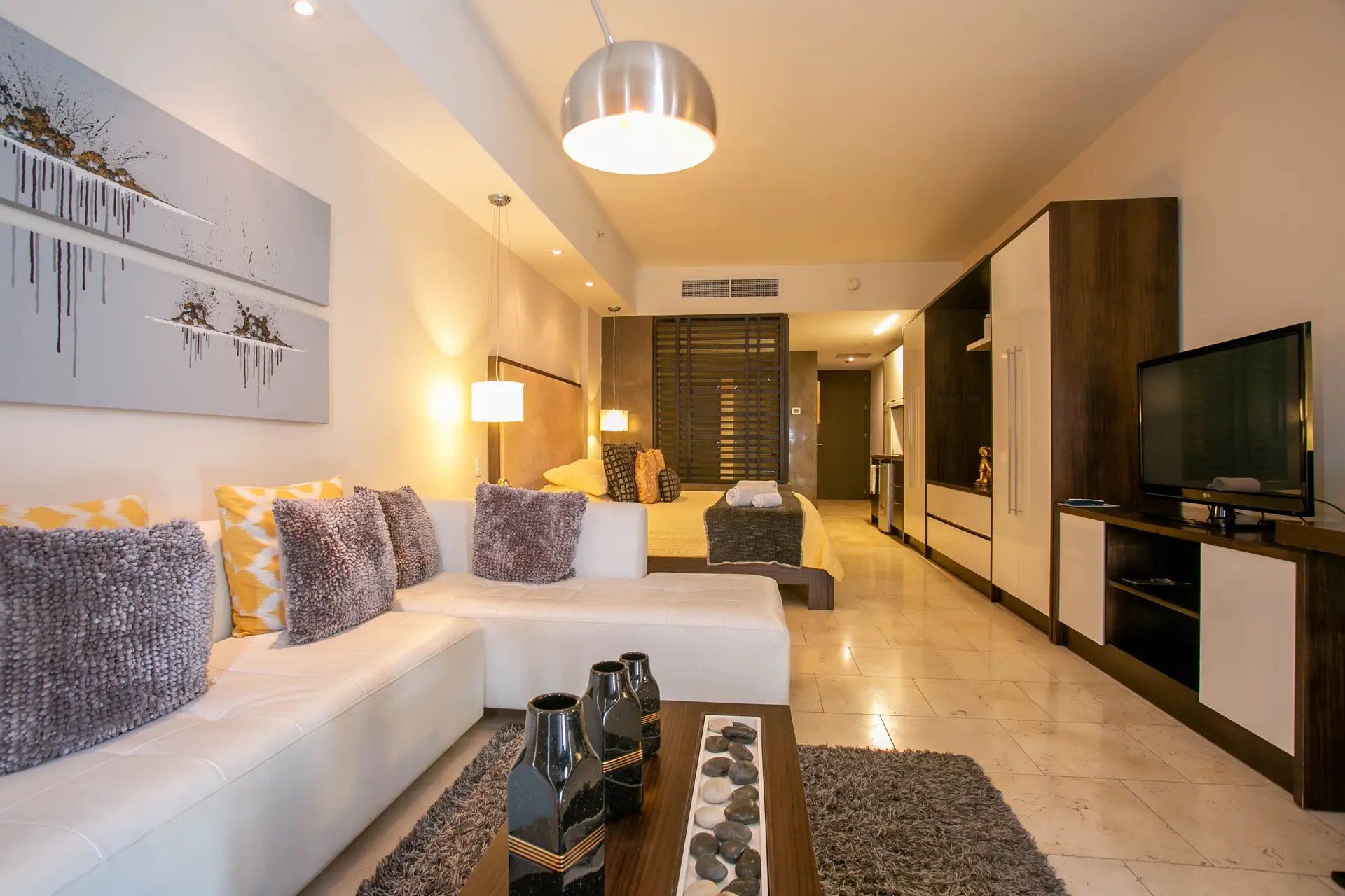 Luxury Suite Detail